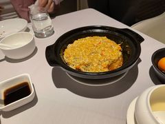 蟹黄煲仔饭-屋里厢上海菜馆