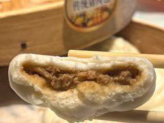 传统猪肉包子-狗不理(贵宾楼店)