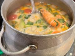 -大头虾越式风味餐厅(光明广场店)