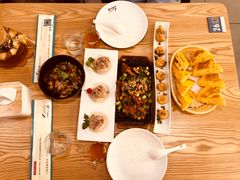 -小镇大厨新概念复合中餐厅(万达广场大连高新店)