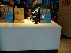 -麦当劳(卫星广场店)