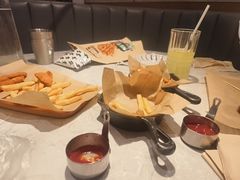 -必胜客(上地华联店)