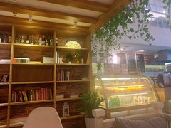-红卡Cafe(尚8里店)