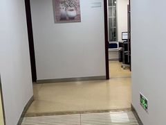 -瑞尔齿科(东方广场诊所)