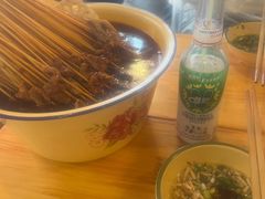 -拈签一笑黄牛肉辣卤串串