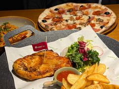 -JINNS锦时 steak&pizza(浸信会礼拜堂旧址店)