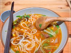 -百春原湖南牛肉粉(百联世纪店)