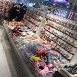 盒子一百吾悦店