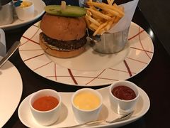 -db Bistro & Oyster Bar by Daniel Boulud(滨海湾金沙店)