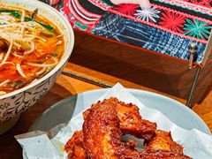 -粉八·云南米线·建水烧烤(常熟路店)