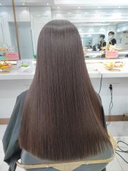 -镁连社·美联社