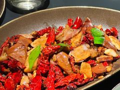 -Ameigo梅果·云贵川bistro(长宁来福士店)