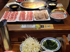 -沸炉重庆老火锅(军事博物馆店)