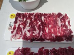 吊龙-焯牛潮汕牛肉火锅(云峰街创始店)