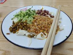 红烧肉燥拌面-牛记烩面(七星西路店)