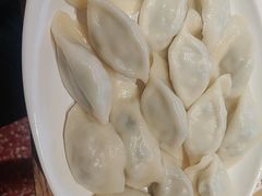 -新华贸购物中心(新华西道店)