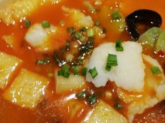 -渝是乎酸菜鱼·川渝小炒(新世界百货望京店)