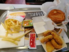 -麦当劳(丽江玉河广场店)