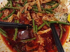 -有红鸡毛店·川菜(建设路店)