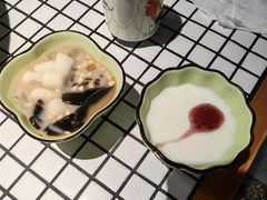 -董眼镜火锅(洪崖洞总店)