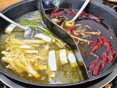 -重庆故事姊妹老火锅(财经学院店)