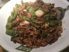 -费大厨辣椒炒肉(万家丽一店)