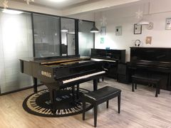 -梅纳·钢琴声乐架子鼓Mena Music(双井店)