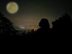 -鬼笑石后山停车场