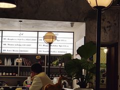 -mordew加州日记西餐&小酒馆(新天地店)