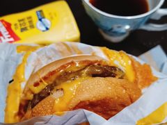 双层吉士汉堡-麦当劳(南后街店)