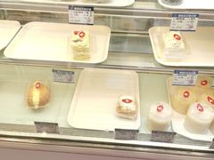 -白玉兰食品甜凤店(合生汇店)