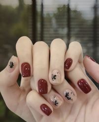 -桃色美甲沙龙
