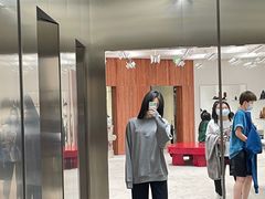 -Acne Studios(芮欧百货店)