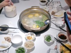 -烹然四季椰子鸡火锅(姚家园万象汇店)