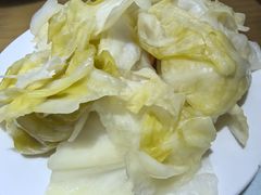 泡菜-天发芽·何记葫芦头泡馍·传统小吃(报恩寺街店)