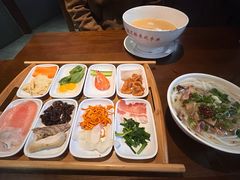 -建新园过桥米线(老街店)