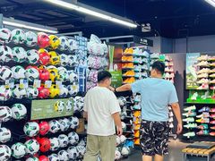 -迪卡侬(西三旗店)