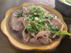 -小杨翘脚牛肉