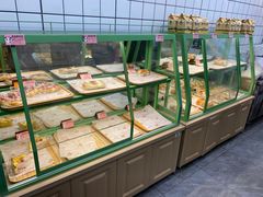 面包甜点陈列柜-飘香心语(官亭路店)