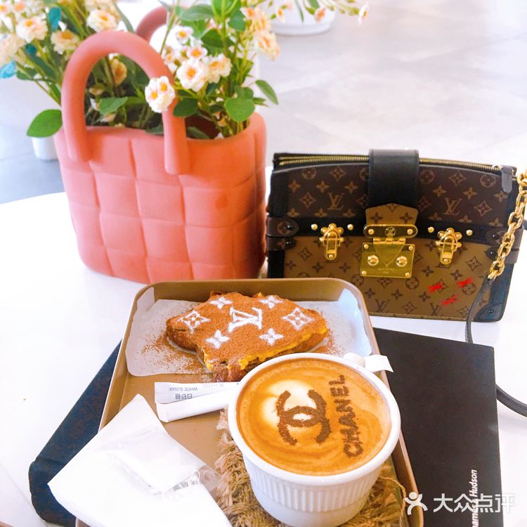 苏州探店｜在奢侈品店体验名媛下午茶🍵-唯集致二手奢侈品店