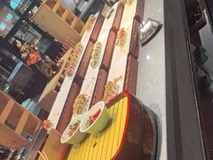 -遇上西雅图多融合海鲜自助餐厅(中房金谊广场店)