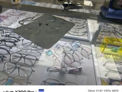 -潘多拉眼镜·蔡司依视路明月(潘家园店)