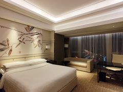 -上海宝华万豪酒店