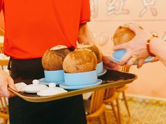 原汁椰子炖鸡汤-先记烧鹅王·本地粤菜(福永店)