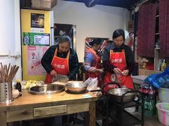 -周幺妹重庆老火锅(银泰城总店)