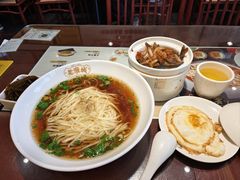 -老淮城·长鱼面(河下古镇店)
