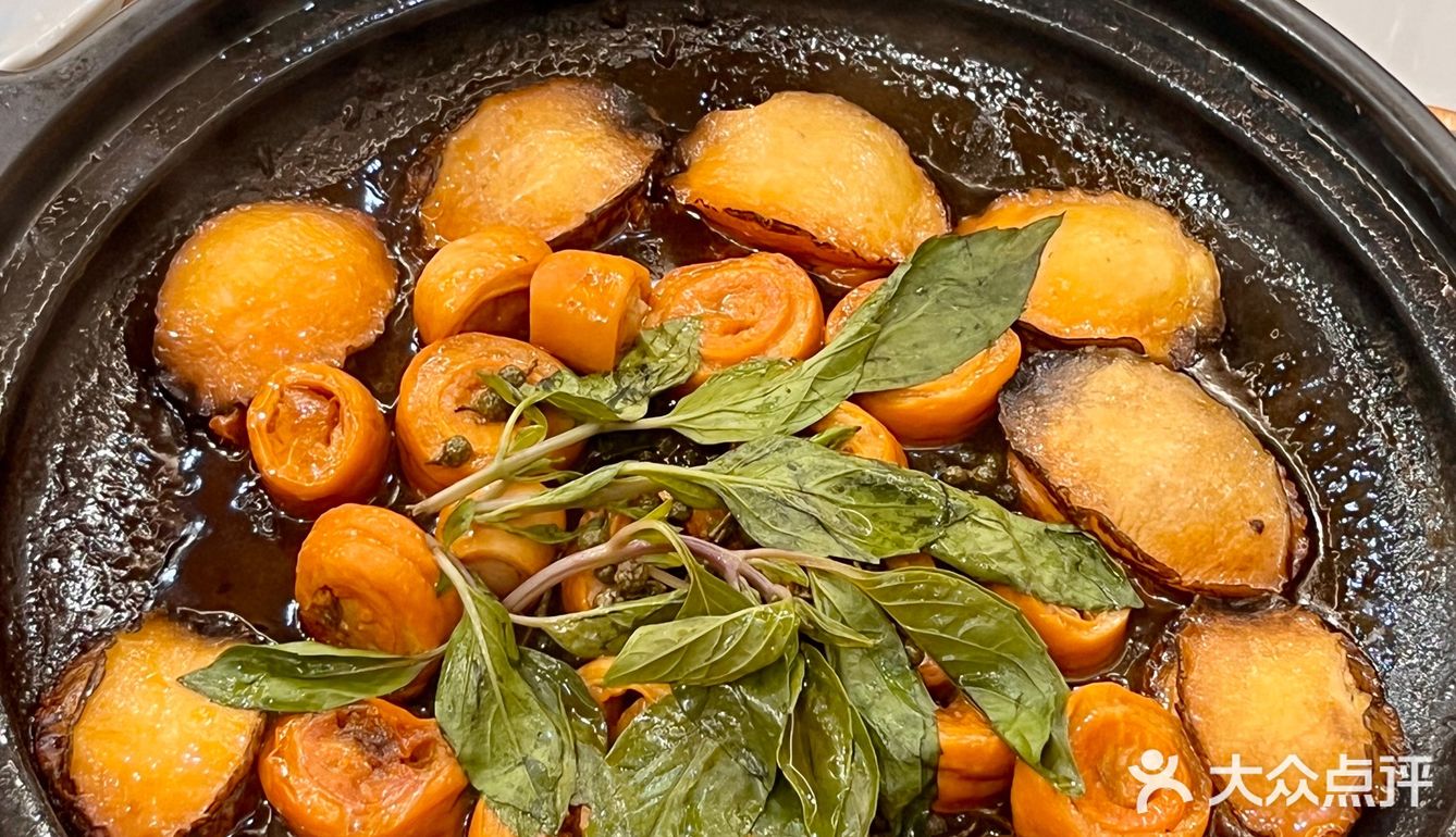 挖到宝了！！这种小学路里的海鲜餐厅🦞吼吼吃……