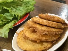 鸡蛋炸馒头-炙热童年·老北京炙子烤肉(南锣鼓巷店)