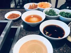 -皇城老妈·大连海鲜火锅(港湾店)