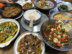 -小小河边鱼·黄辣丁鲜鱼锅(黎阳店)